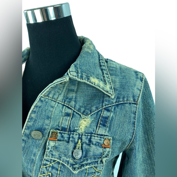 SOLD 😁 True Religion Distressed Denim Jacket - Picture 8 of 12
